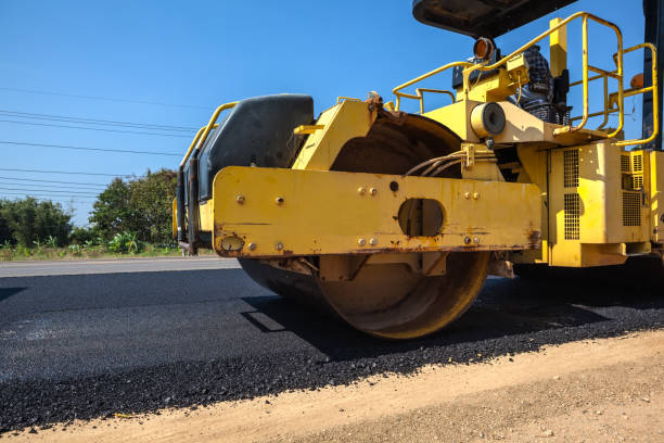 Best Driveway Paving Contractor  in Ontonagon, MI